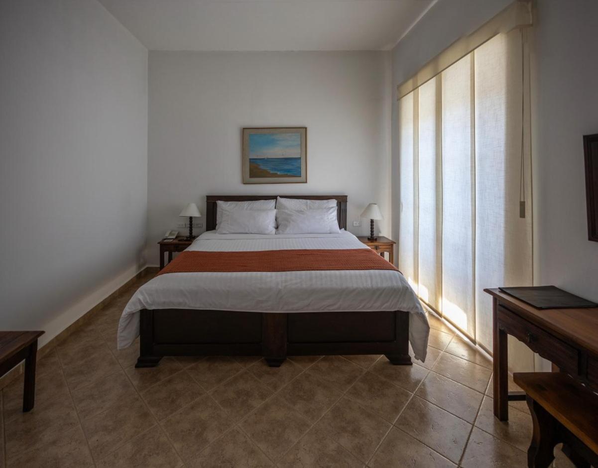 Hotel La Plazuela Попаян Экстерьер фото