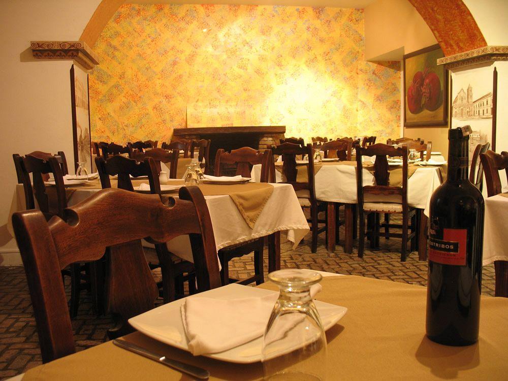 Hotel La Plazuela Попаян Экстерьер фото